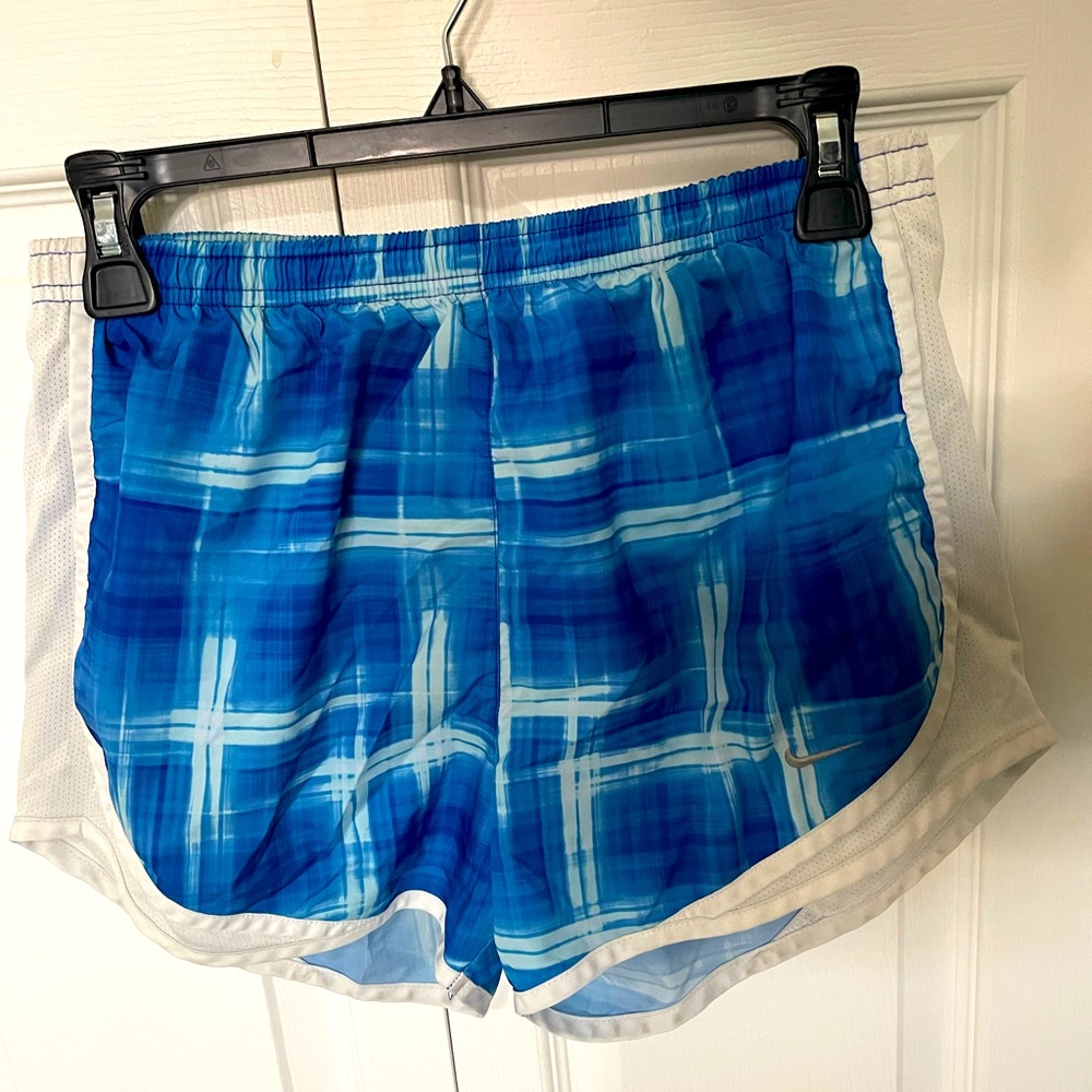 Nike running shorts size small